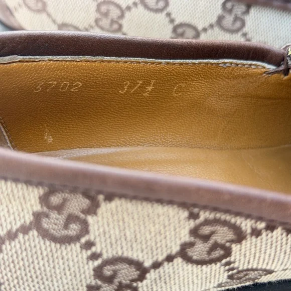 Gucci Jordaan Vintage Monogram Loafers 37.5 - Picture 5 of 6